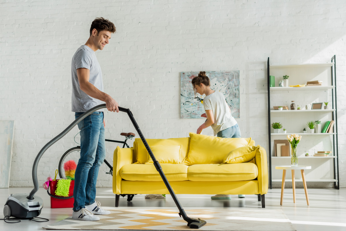 Aslanapa Bayan Temizlikçi